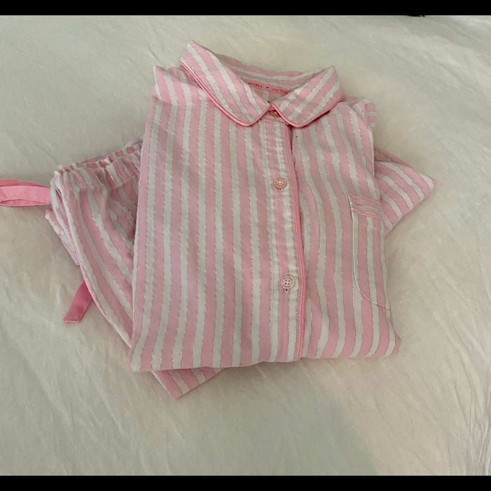 Victoria Secret Pajamas XL
